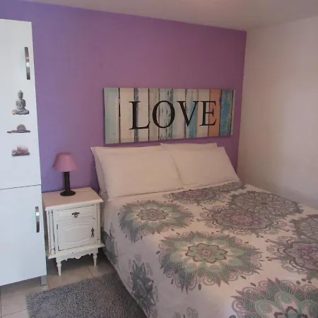 בית נופש My House - Casa Charme מונצ'יק
